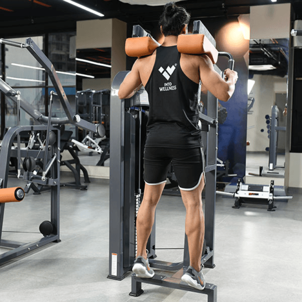 Standing-Calf-Raise-Machine